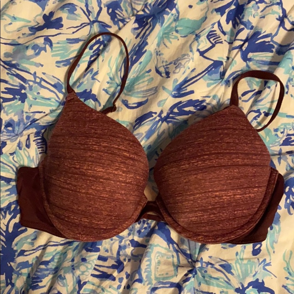 2/$25 VS PINK Bra